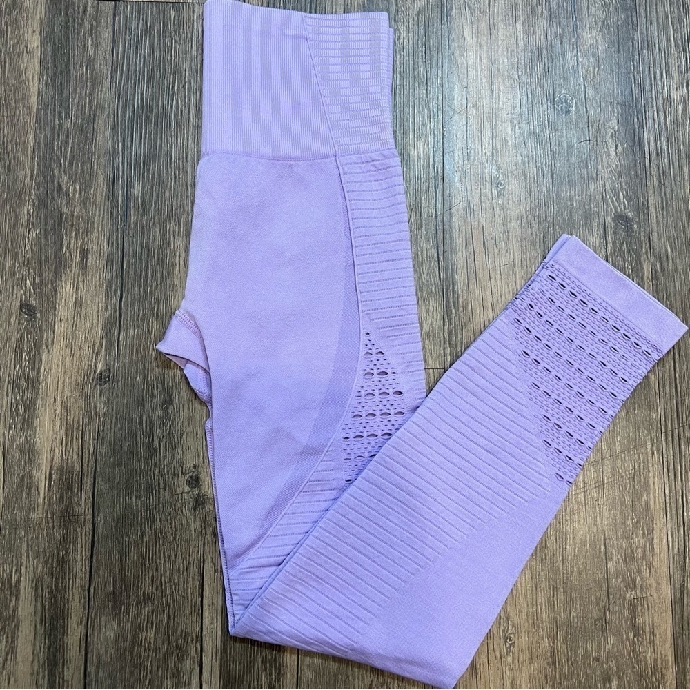 Beautiful Lavander Compression High Waist Energy Seamless Gym Pants leggings M